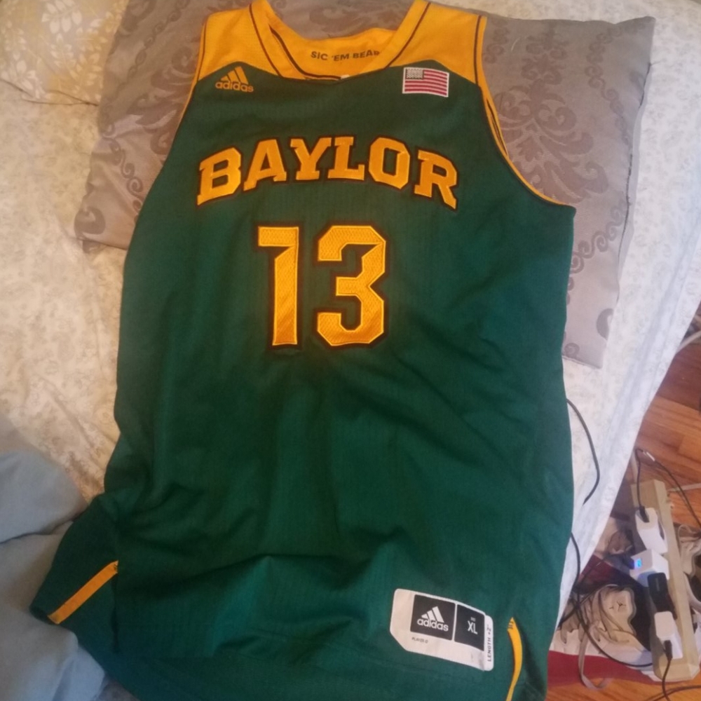 Basketball ball jersey